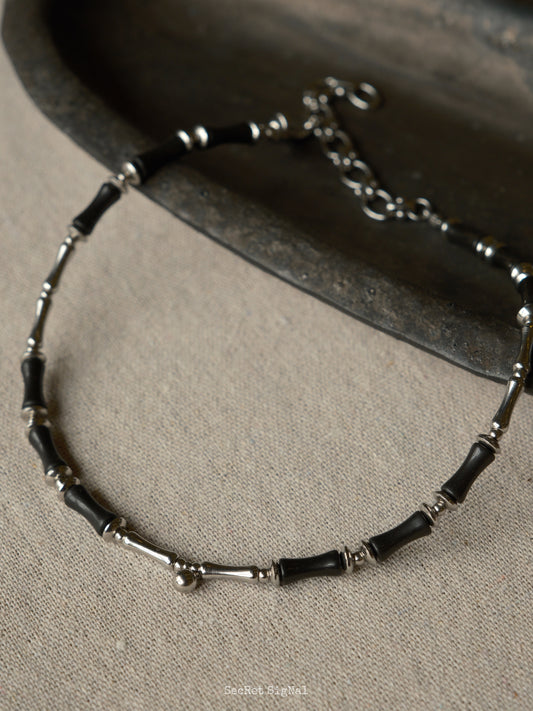 Bamboo Noir Necklace